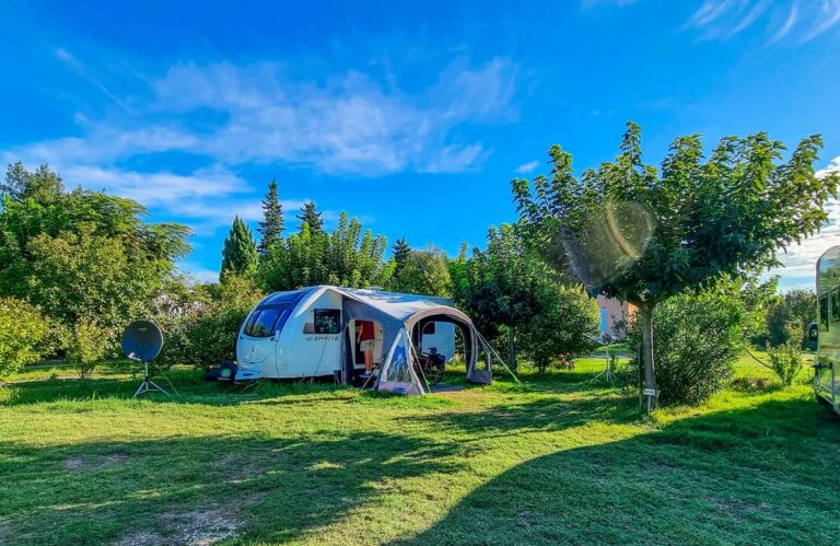 emplacement provence pas cher - Camping Les Micocouliers